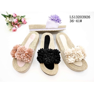 LADY'S FASHION SLIPPERS AND SANDALS