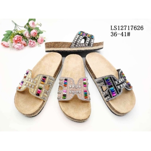 LADY'S FASHION SLIPPERS AND SANDALS