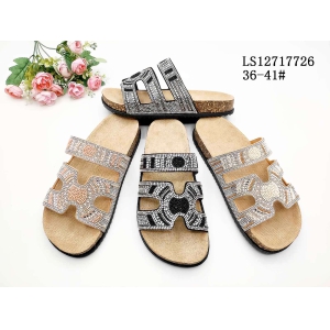 LADY'S FASHION SLIPPERS AND SANDALS
