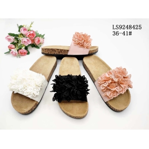 LADY'S FASHION SLIPPERS AND SANDALS