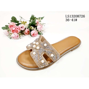 LADY'S FASHION SLIPPERS AND SANDALS