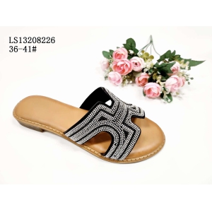 LADY'S FASHION SLIPPERS AND SANDALS