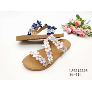 LADY'S FASHION SLIPPERS AND SANDALS