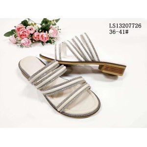 LADY'S FASHION SLIPPERS AND SANDALS