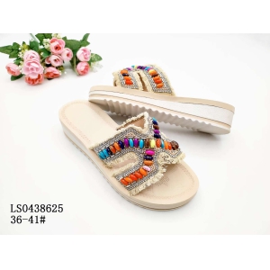 LADY'S FASHION SLIPPERS AND SANDALS