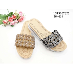 LADY'S FASHION SLIPPERS AND SANDALS