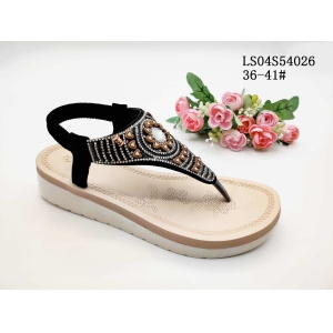LADY'S FASHION SLIPPERS AND SANDALS