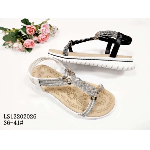 LADY'S FASHION SLIPPERS AND SANDALS