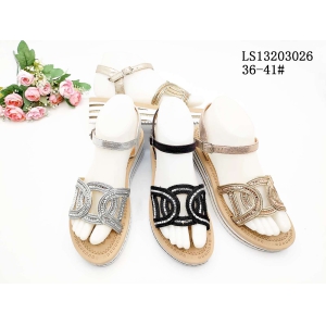 LADY'S FASHION SLIPPERS AND SANDALS
