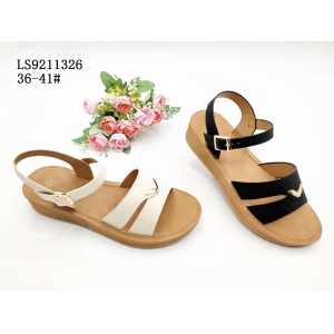 LADY'S FASHION SLIPPERS AND SANDALS