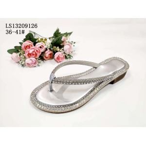 LADY'S FASHION SLIPPERS AND SANDALS